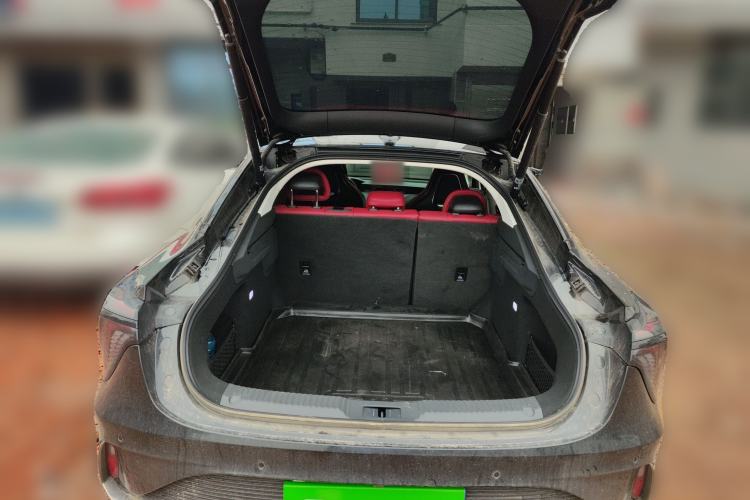 Used Hongqi H6 2025 2.0T Zhiyuan Edition Trunk