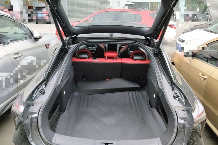 Used Hongqi H6 2025 2.0T ZhiShang Version Trunk
