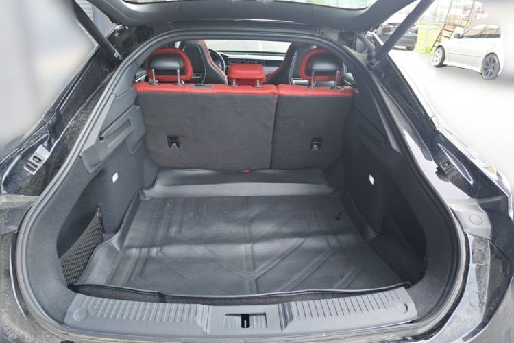 Used Hongqi H6 2025 2.0T ZhiShang Version Trunk
