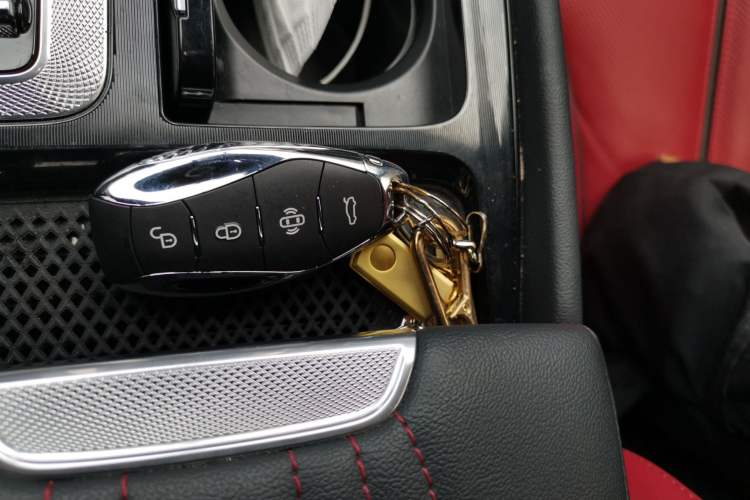 Used Hongqi H6 2025 2.0T ZhiShang Version Vehicle Key