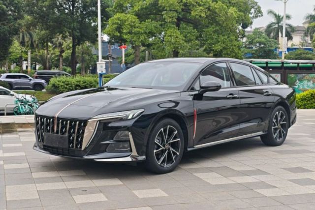 Used Hongqi H6 2025 2.0T ZhiMei Edition
