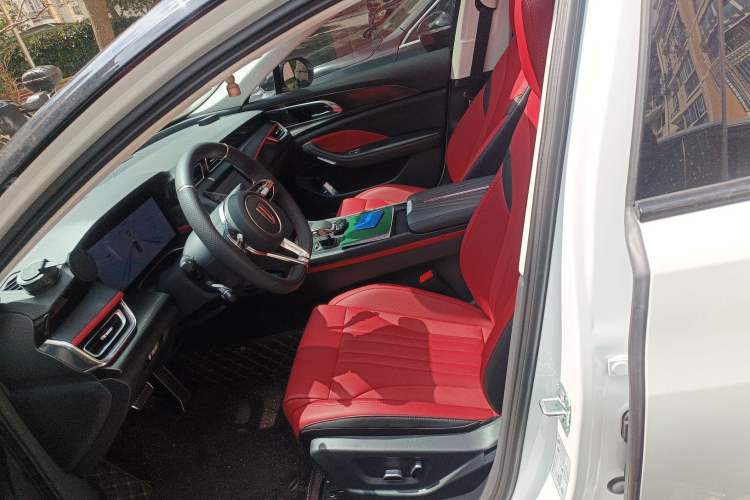 Used Hongqi H6 2025 2.0T ZhiMei Edition Left Front Seat