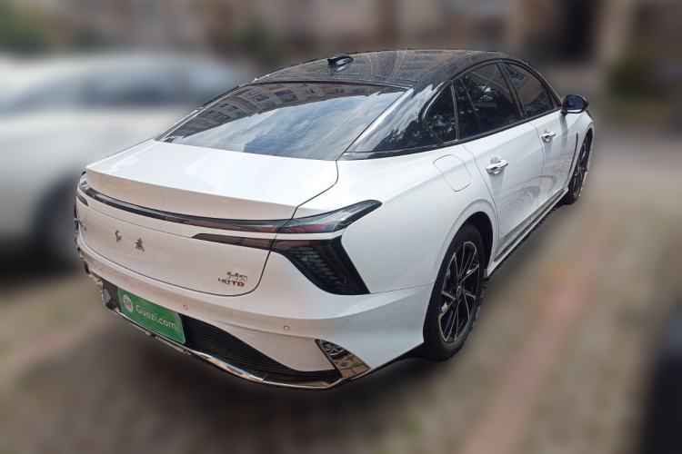 Used Hongqi H6 2025 2.0T ZhiMei Edition Rear Right 45 Deg