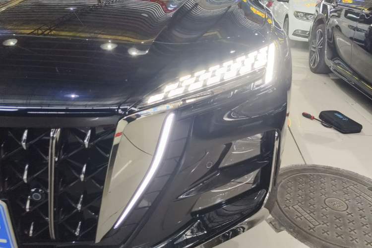 Used Hongqi H6 2025 2.0T ZhiMei Edition Left Front Headlight
