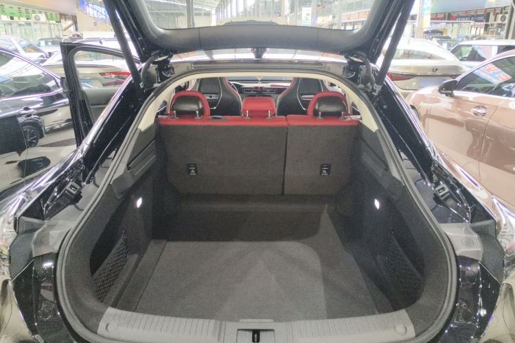 Used Hongqi H6 2025 2.0T ZhiMei Edition Trunk