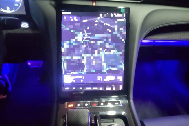 Used Hongqi H6 2025 2.0T ZhiZhen Edition Audio And AC Panel