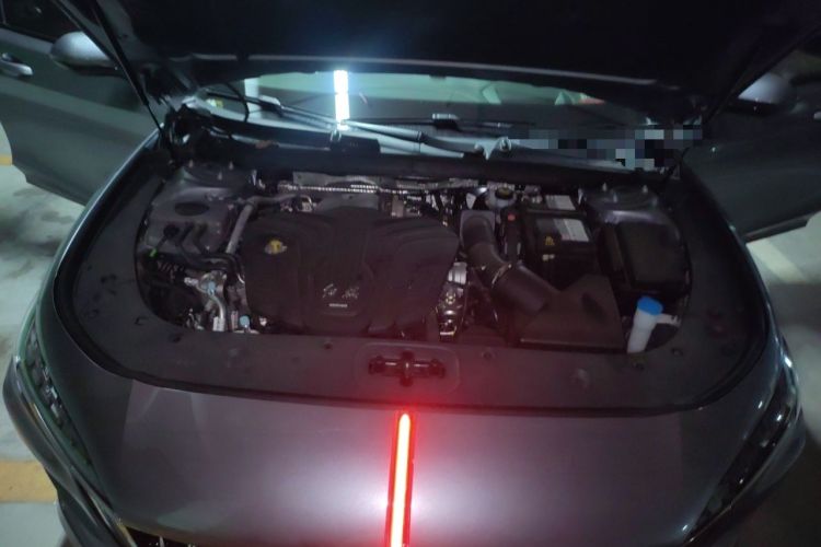 Used Hongqi H6 2025 2.0T ZhiZhen Edition Engine Bay