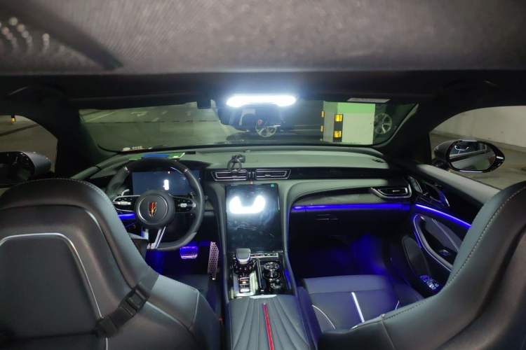 Used Hongqi H6 2025 2.0T ZhiZhen Edition Headliner
