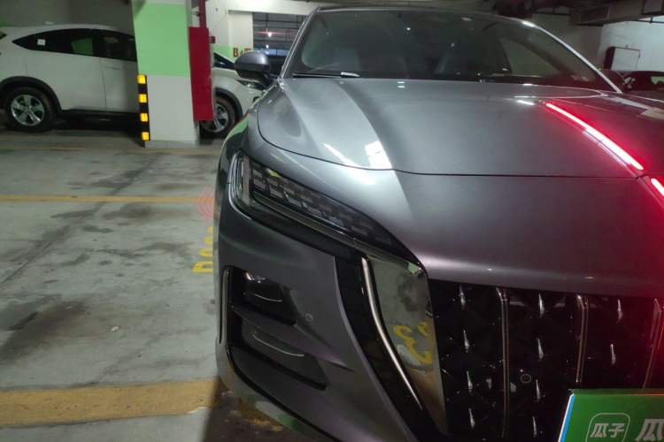 Used Hongqi H6 2025 2.0T ZhiZhen Edition Right Front Headlight