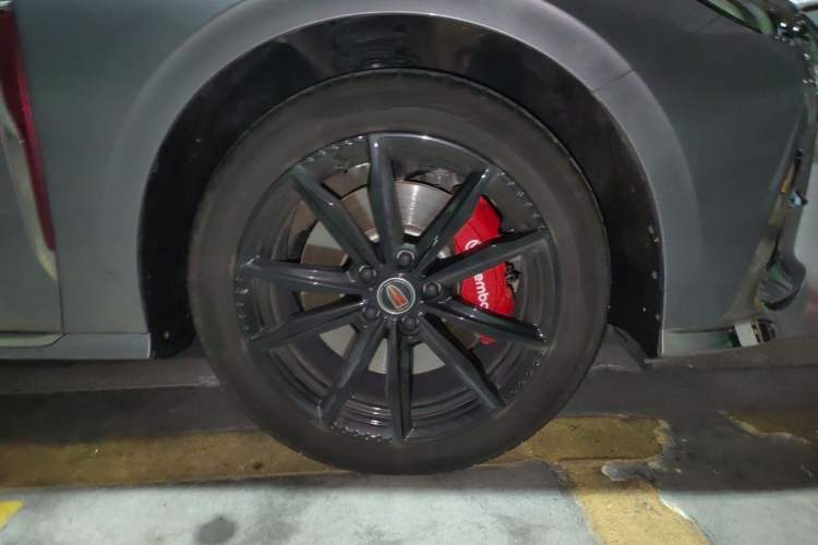 Used Hongqi H6 2025 2.0T ZhiZhen Edition Right Front Wheel Hub
