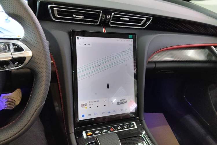 Used Hongqi H6 2025 2.0T ZhiMei Edition Audio And AC Panel