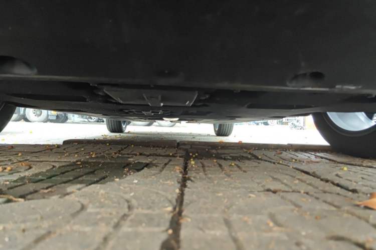 Used Hongqi H6 2025 2.0T ZhiMei Edition Chassis Front