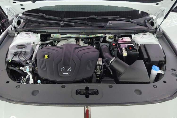 Used Hongqi H6 2025 2.0T ZhiMei Edition Engine Bay