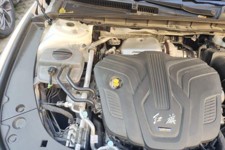 Used Hongqi H6 2025 2.0T ZhiMei Edition Engine Bay Right
