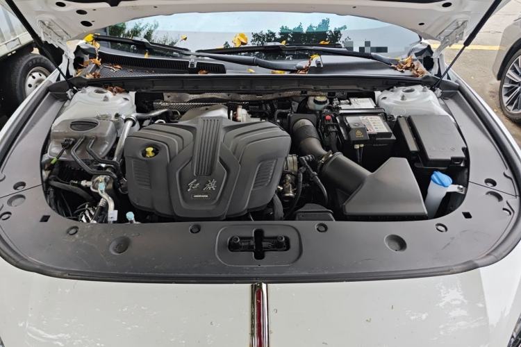 Used Hongqi H6 2025 2.0T ZhiMei Edition Engine Bay