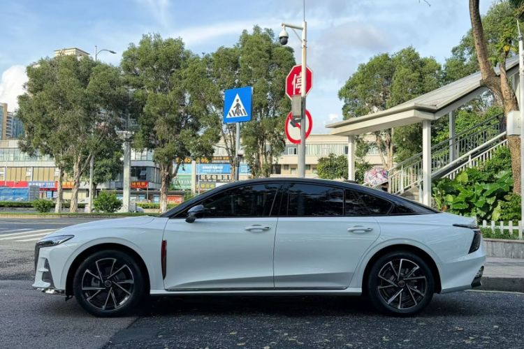 Used Hongqi H6 2025 2.0T ZhiMei Edition Exterior 3