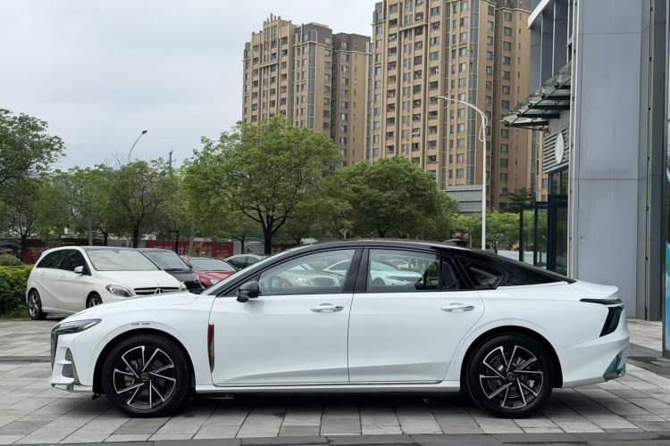 Used Hongqi H6 2025 2.0T ZhiMei Edition Exterior 6