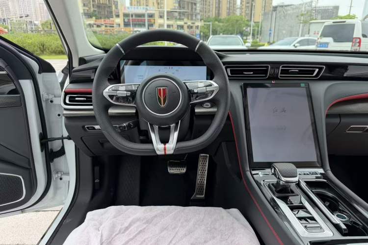 Used Hongqi H6 2025 2.0T ZhiMei Edition Interior 1