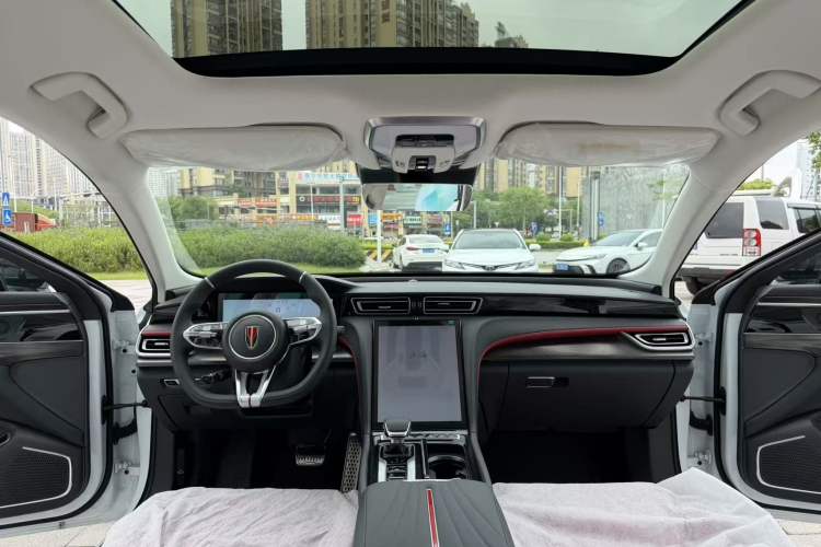Used Hongqi H6 2025 2.0T ZhiMei Edition Interior 2