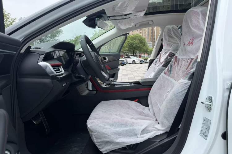 Used Hongqi H6 2025 2.0T ZhiMei Edition Left Front Seat