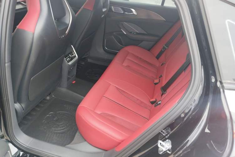 Used Hongqi H6 2025 2.0T ZhiShang Version Left Rear Seat