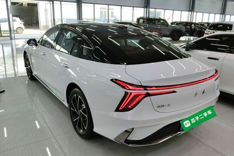 Used Hongqi H6 2025 2.0T ZhiMei Edition Rear Left 45 Deg