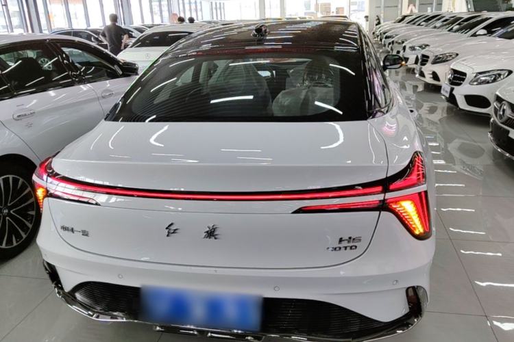 Used Hongqi H6 2025 2.0T ZhiMei Edition Rear