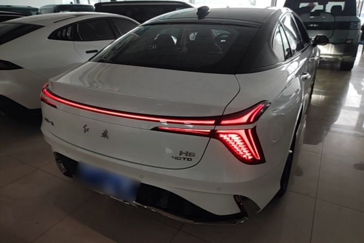Used Hongqi H6 2025 2.0T ZhiMei Edition Rear Right 45 Deg