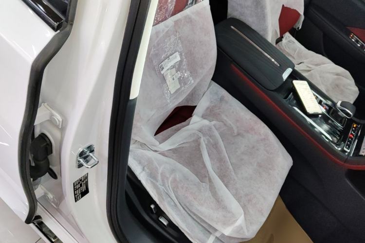 Used Hongqi H6 2025 2.0T ZhiMei Edition Right Front Seat