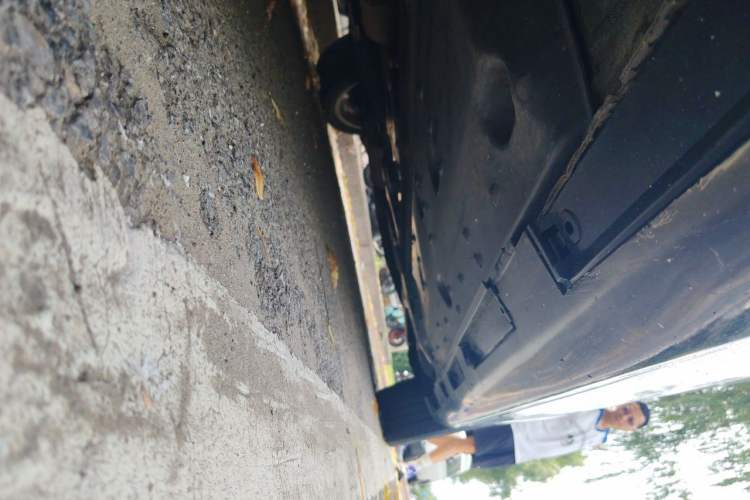 Used Hongqi H7 2013 3.0L Prestige Model Chassis Front Left