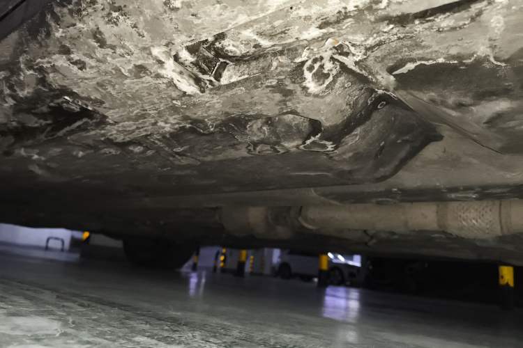 Used Hongqi H7 2013 3.0L Luxury Model Chassis Front Right
