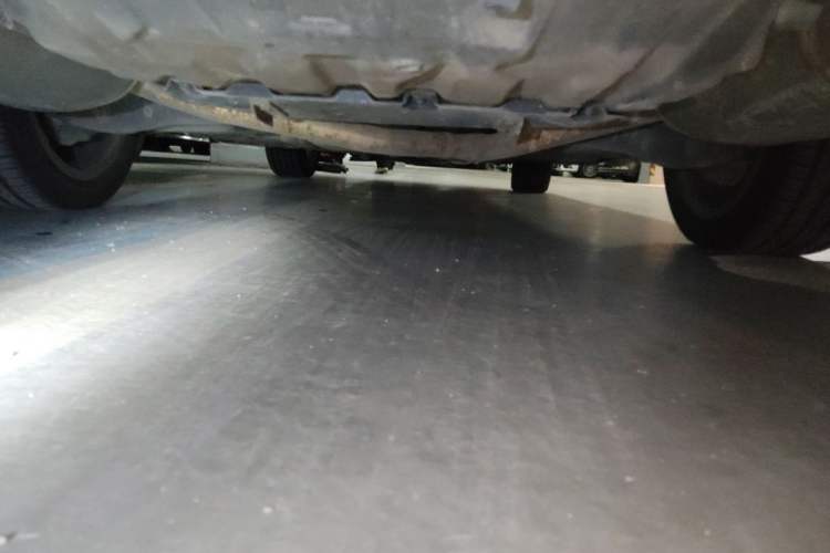 Used Hongqi H7 2013 3.0L Prestige Model Chassis Rear
