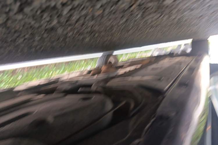 Used Hongqi H7 2013 3.0L Prestige Model Chassis Rear Left