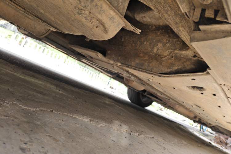 Used Hongqi H7 2013 2.0T Luxury Model Chassis Rear Right