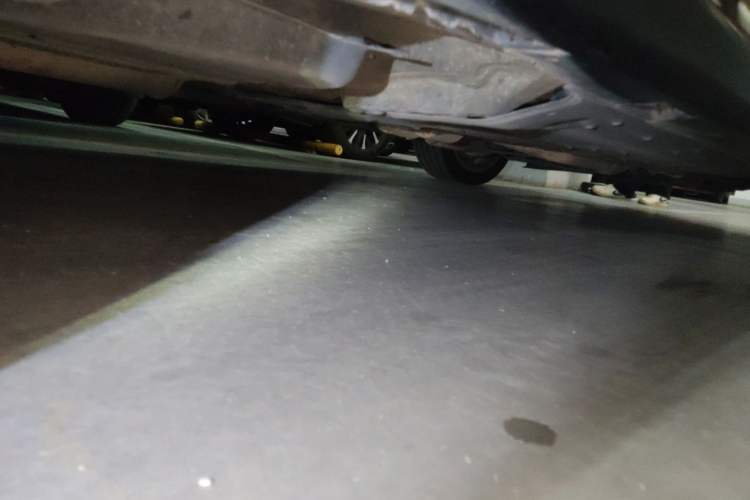 Used Hongqi H7 2013 3.0L Prestige Model Chassis Rear Right