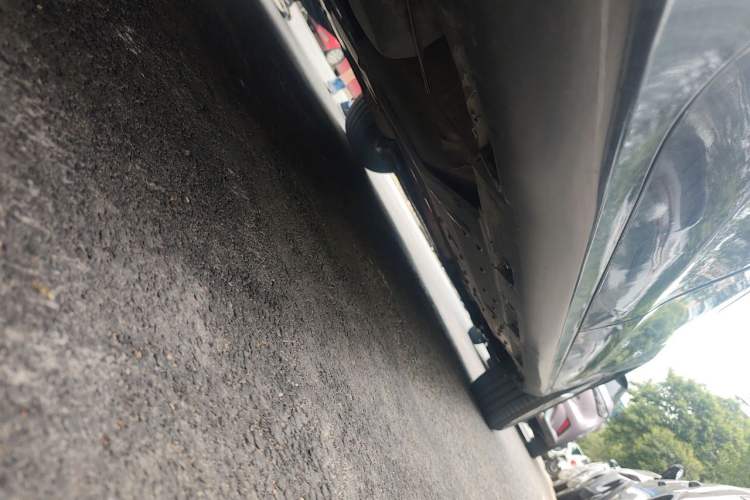 Used Hongqi H7 2013 2.0T Luxury Model Chassis Rear Right