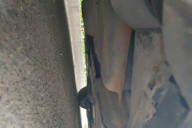 Used Hongqi H7 2013 2.5L Prestige Model Chassis Rear Right