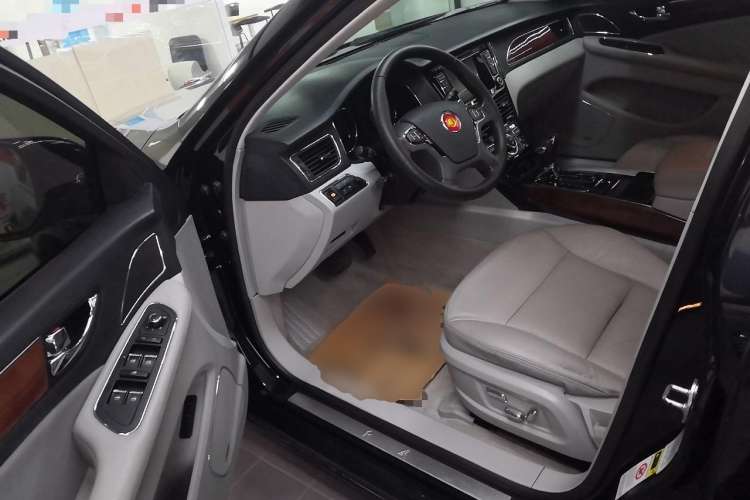 Used Hongqi H7 2013 2.0T Luxury Model Driver Seat