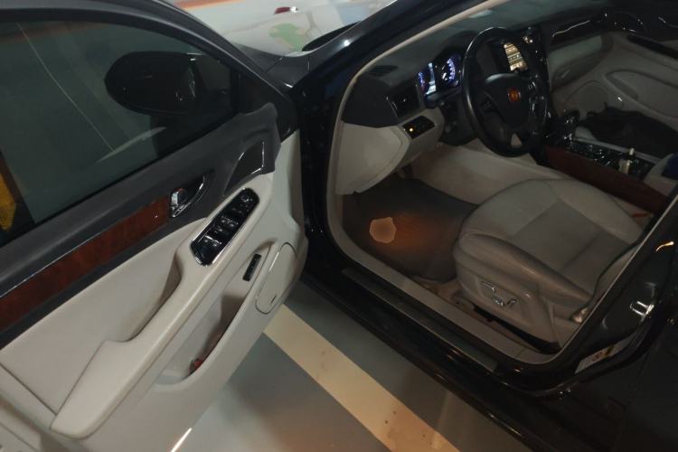 Used Hongqi H7 2013 2.0T Luxury Model Driver Seat