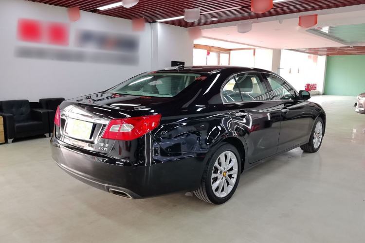 Used Hongqi H7 2013 3.0L Prestige Model Exterior 4