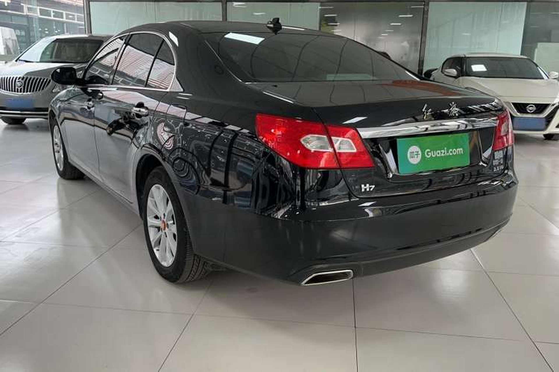 Used Hongqi H7 2013 2.5L Prestige Model Exterior 6