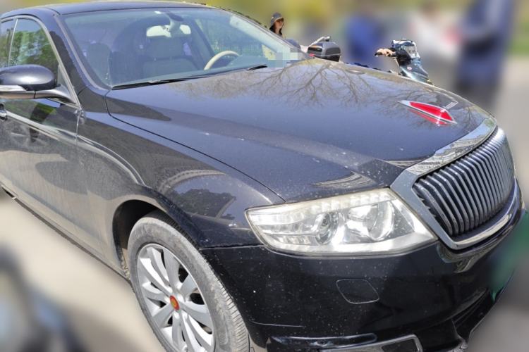 Used Hongqi H7 2013 2.0T Luxury Model Front Right 45 Deg