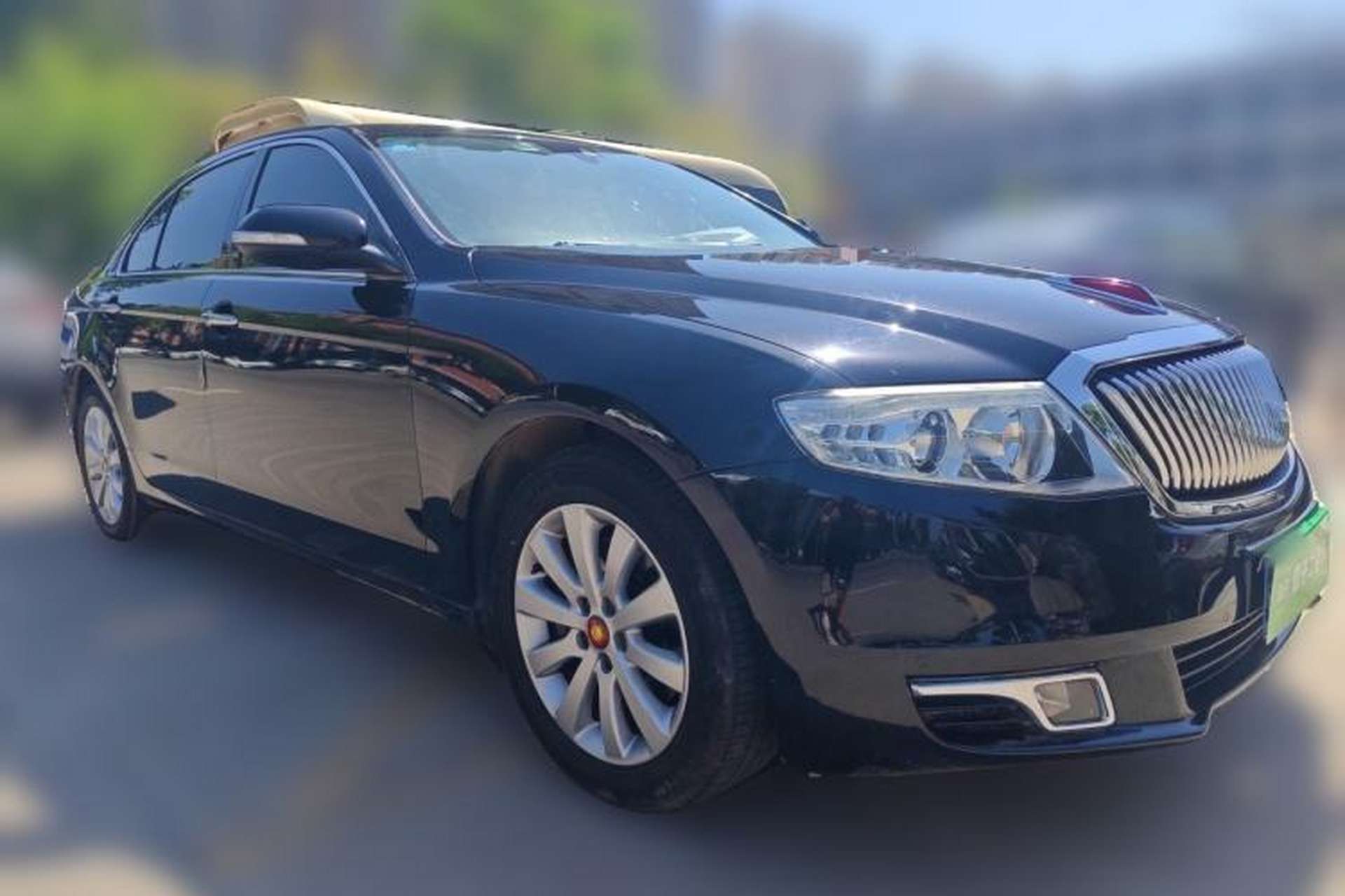 Used Hongqi H7 2013 3.0L Prestige Model Front Right 45 Deg