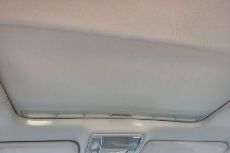 Used Hongqi H7 2013 2.0T Luxury Model Headliner