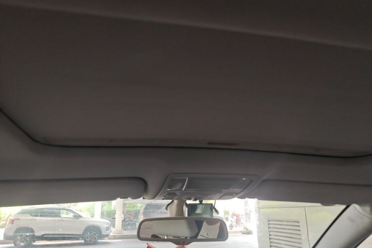 Used Hongqi H7 2013 2.0T Luxury Model Headliner