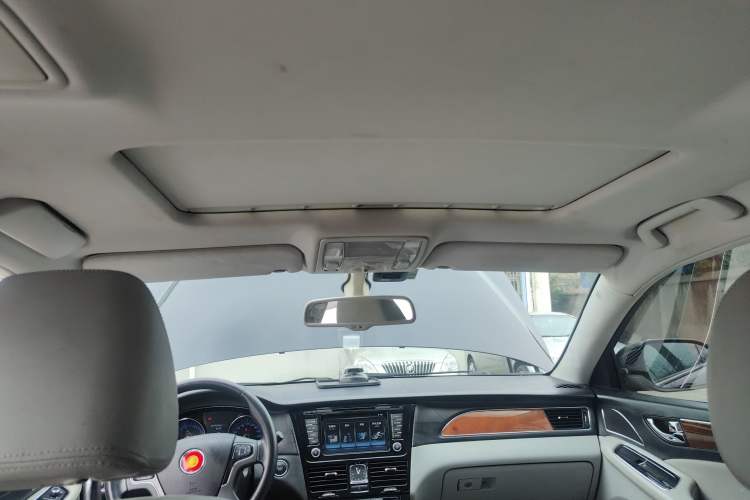 Used Hongqi H7 2013 2.0T Luxury Model Headliner