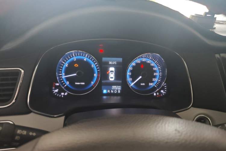 Used Hongqi H7 2013 2.0T Luxury Model Instrument Cluster