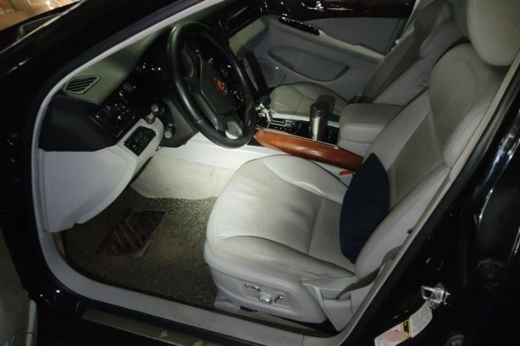 Used Hongqi H7 2013 3.0L Prestige Model Left Front Seat