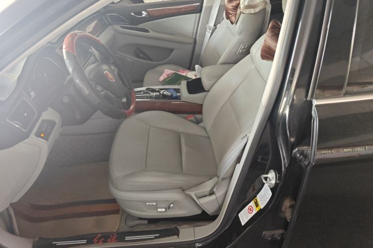 Used Hongqi H7 2013 2.0T Luxury Model Left Front Seat