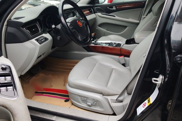 Used Hongqi H7 2013 2.0T Luxury Model Left Front Seat